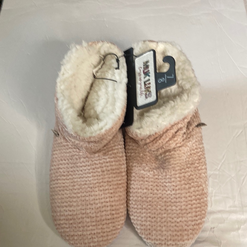 Muk Luks cozy slippers